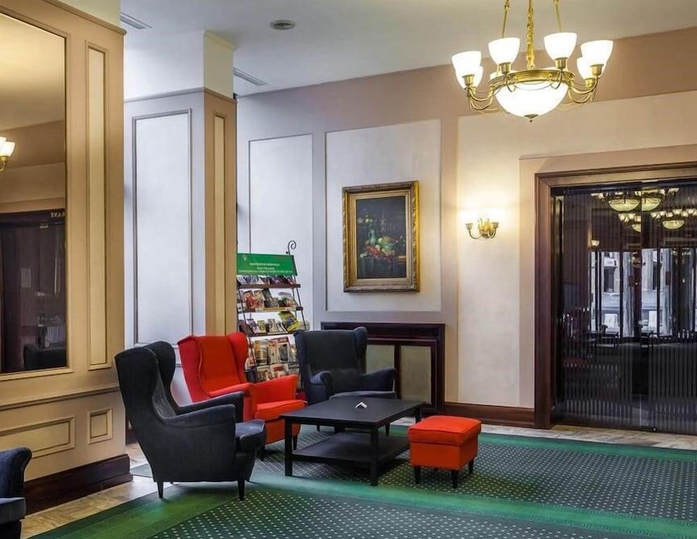 Capitol Hotel Bucureşti Exterior foto