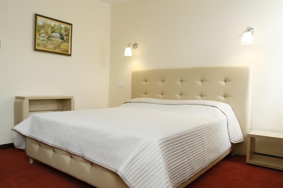 Capitol Hotel Bucureşti Exterior foto